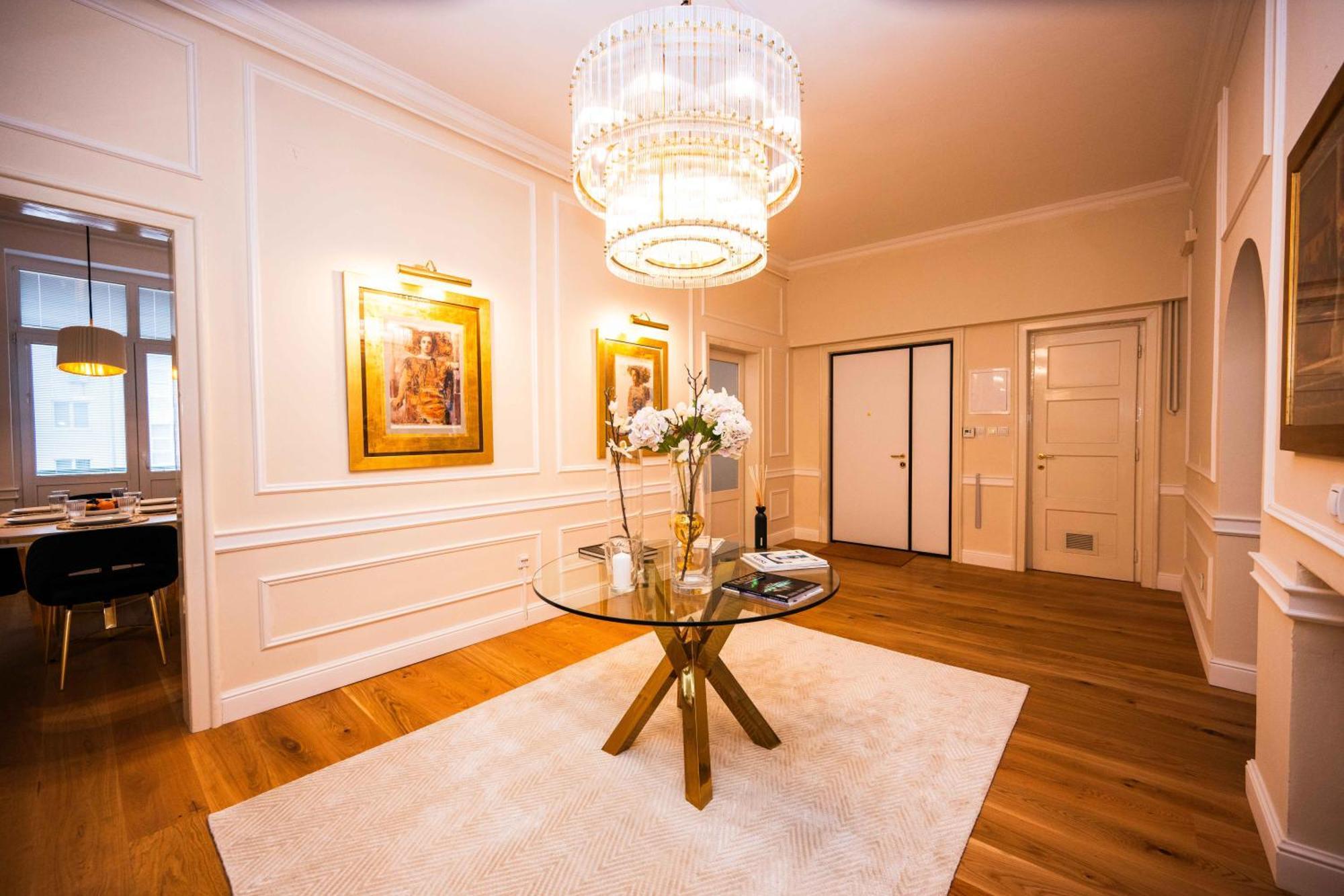 Luxury 3Bdr Suite- Maison Imperial Szarajevó Kültér fotó